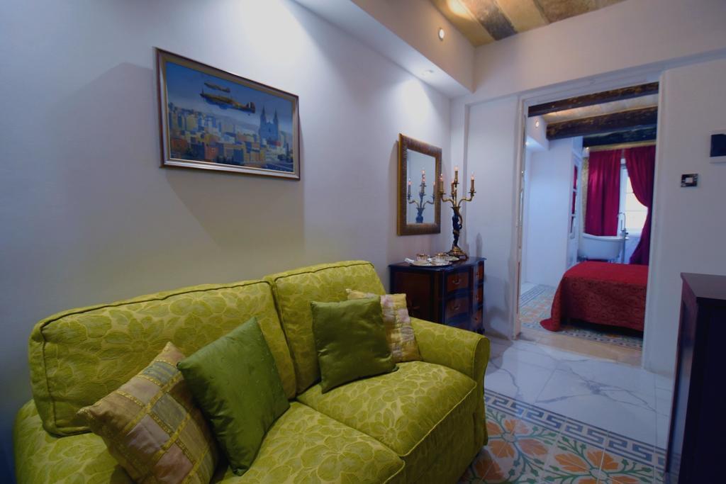 Palazzo Valletta Suites Exterior foto