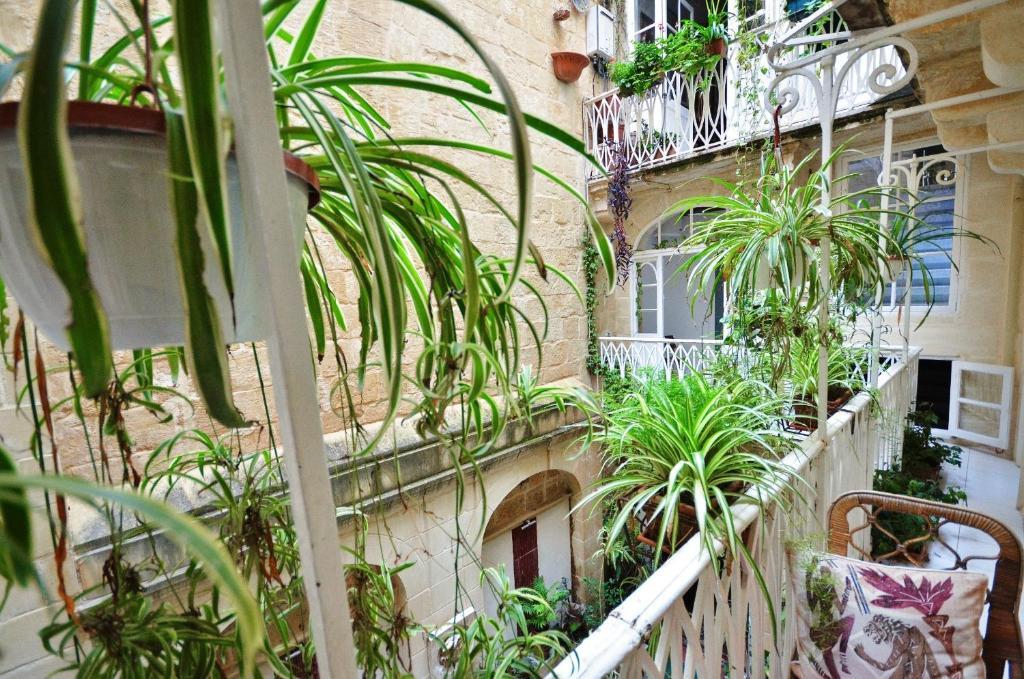 Palazzo Valletta Suites Exterior foto